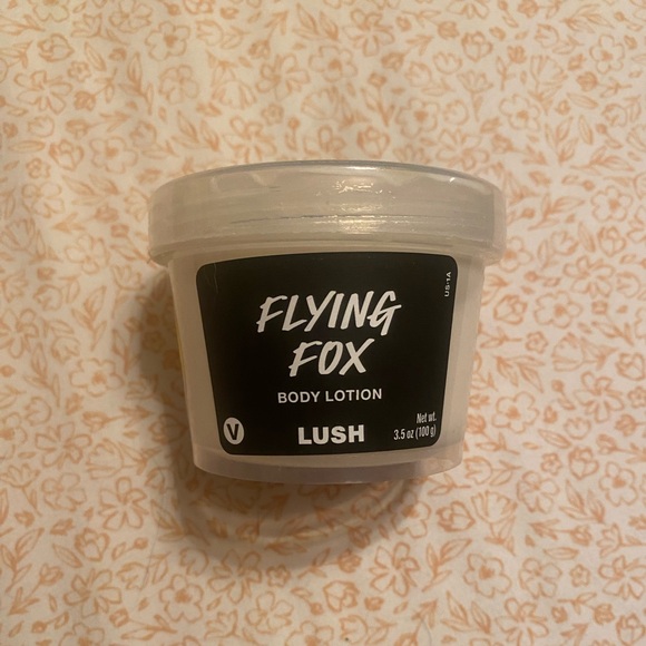 Lush lotion - Picture 2 of 6